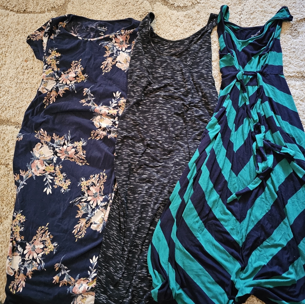 Maternity dress lot - 3 dresses, size medium